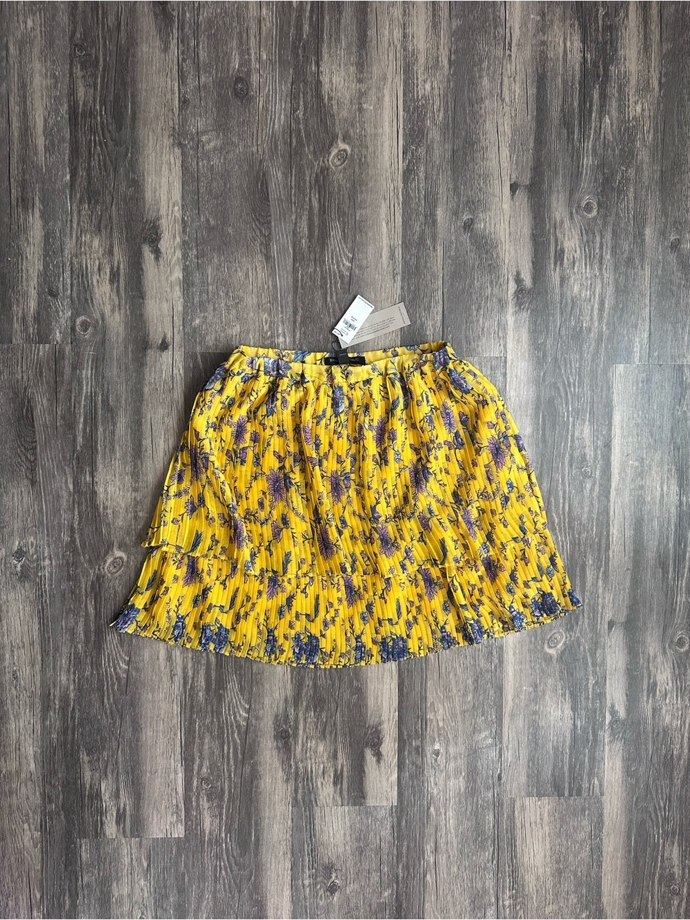 Banana Republic Fit Flare Mini Skirt Size XX-Small Pleated Tiered Yellow Skirt